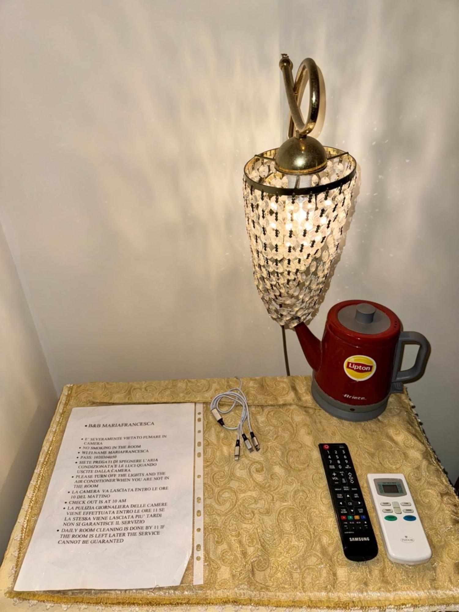 ナポリ Beb Mariafrancesca Bed & Breakfast エクステリア 写真