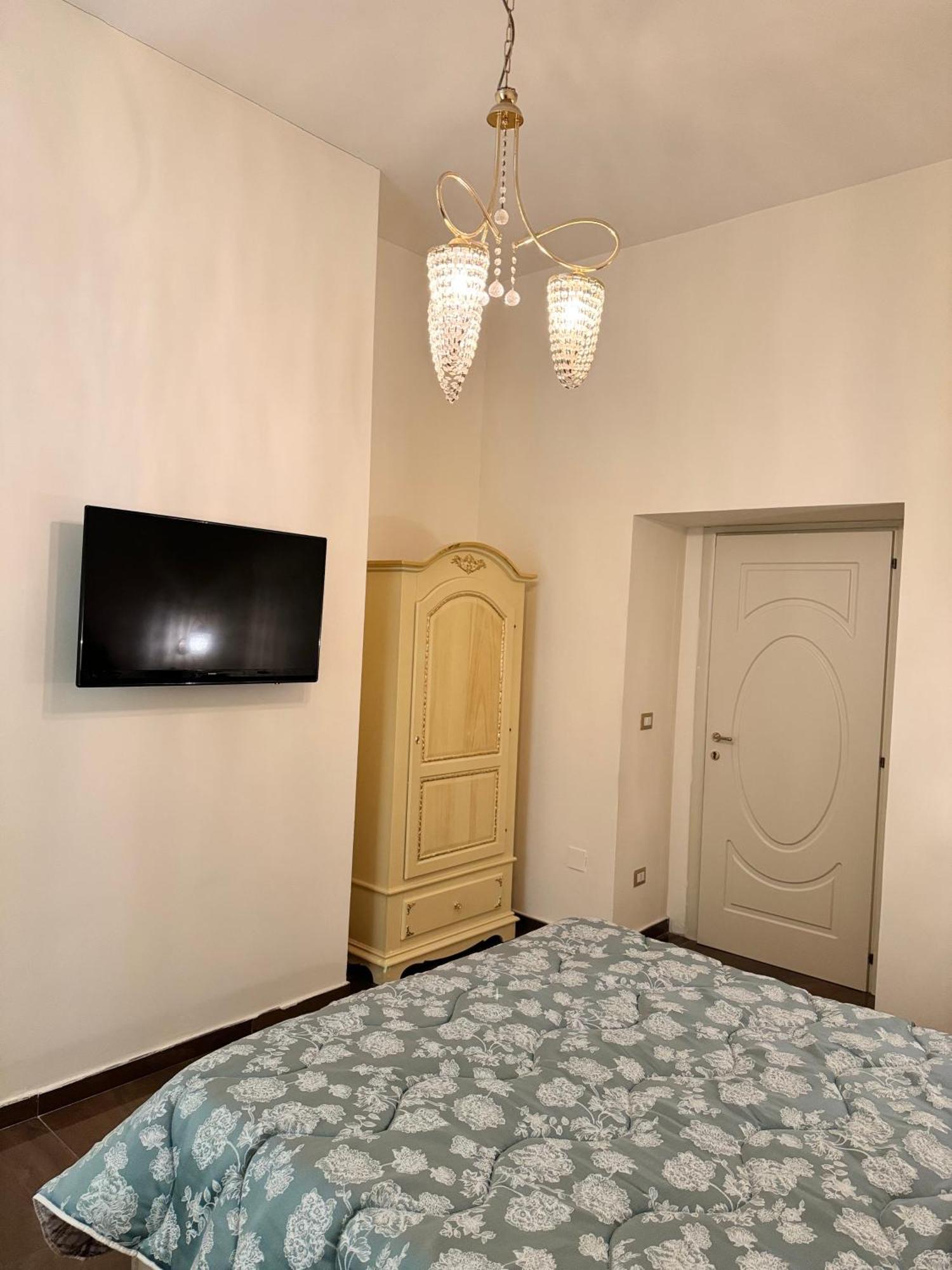 ナポリ Beb Mariafrancesca Bed & Breakfast エクステリア 写真