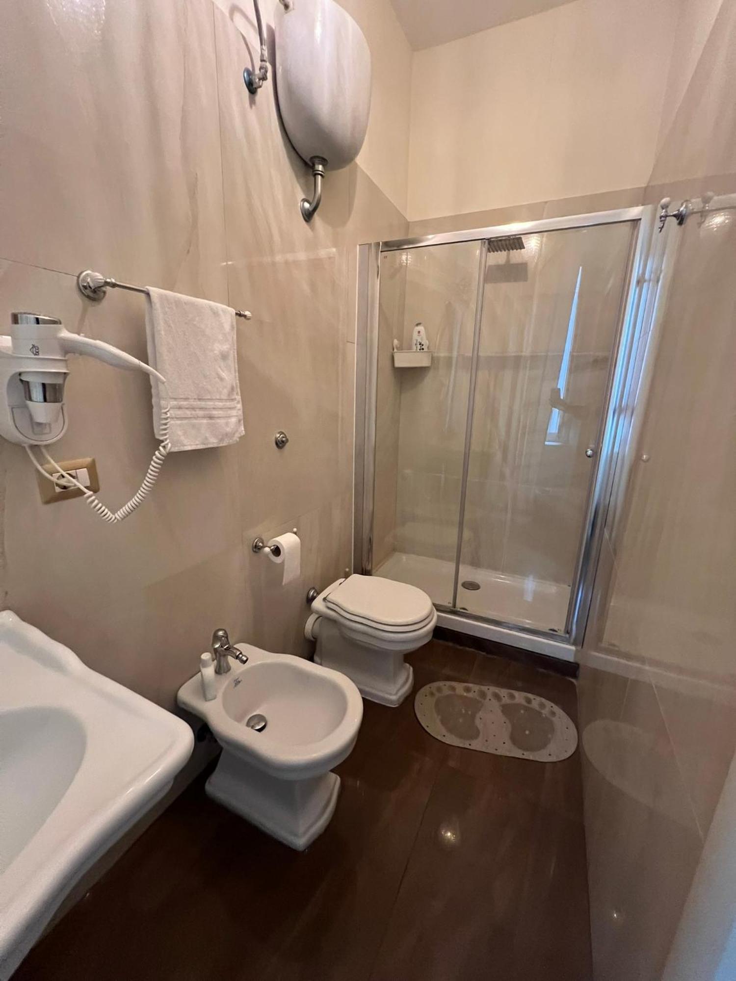 ナポリ Beb Mariafrancesca Bed & Breakfast エクステリア 写真