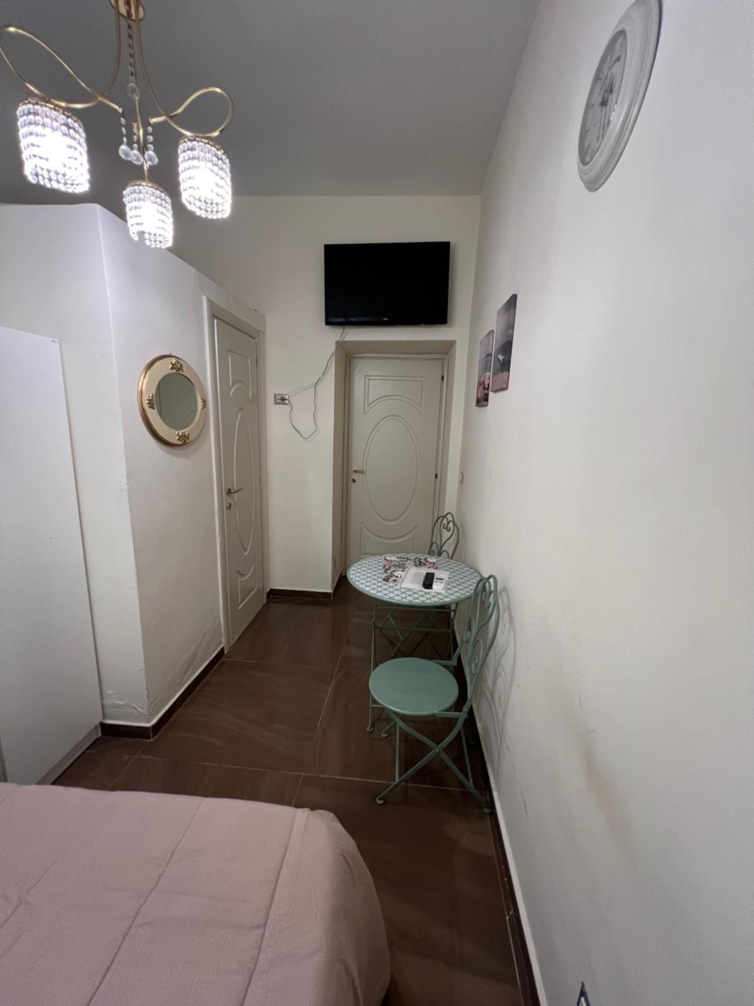 ナポリ Beb Mariafrancesca Bed & Breakfast エクステリア 写真